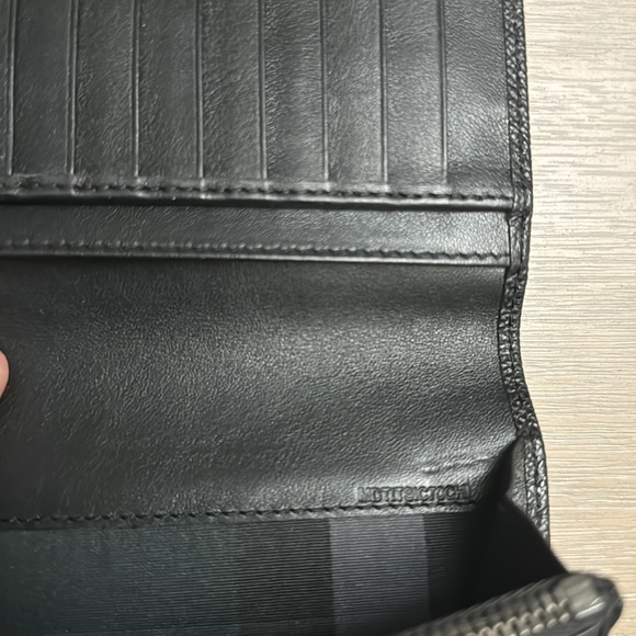 Burberry Leather Wallet - Picture 6 of 6